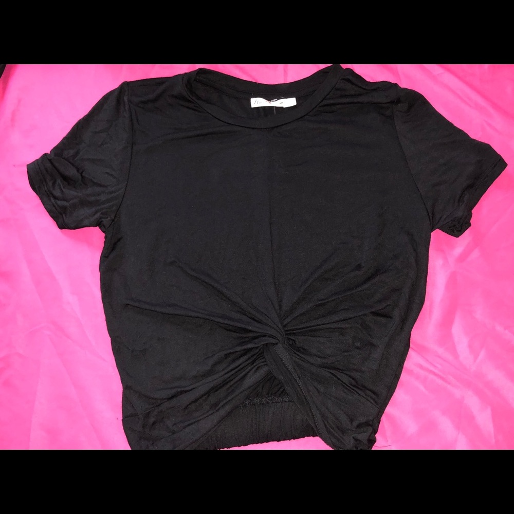 Black Crop Top 
